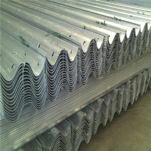 Made in China Road Crash Barrier Accessories Highway Guardrail
